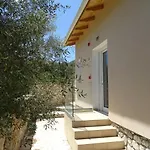 Βίλα Avlaki *